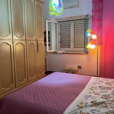 Residenza A 150 Metri Dalla Scogliera Di Pietragrande - Montauro Apartamento *